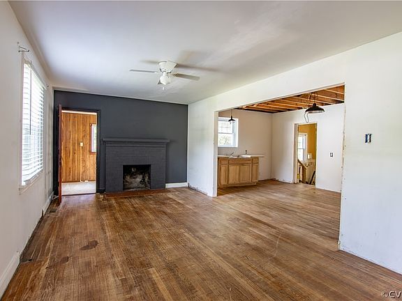 5th image of 1206 Evergreen Ave
