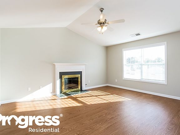 3rd image of 6058 Lancelot Ln