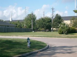 3411 Emerson Dr, Montgomery, TX 77356