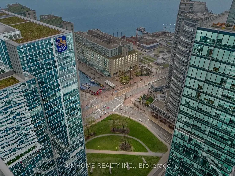 88 Harbour St #2611 — Photo 20