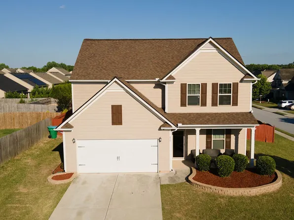 815 Summer Springs Ct, Pendergrass, GA 30567