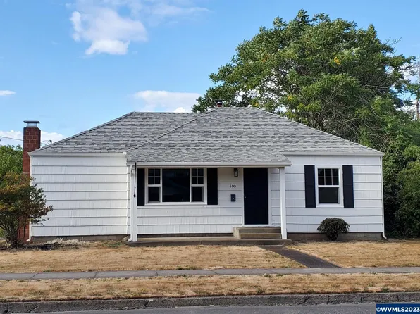 590 Monmouth St, Independence, OR 97351