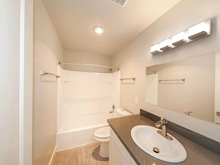 Pacific Villas — Photo 25