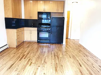 Rented by NY Space Finders Inc.