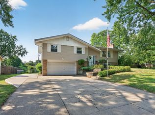 3600 Downers Dr, Saint Anthony, MN 55418