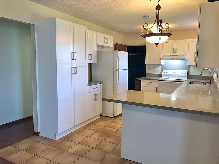 98-1652 Kiawe St — Photo 51