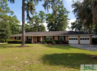221 Sea Island Dr, Savannah, GA 31410
