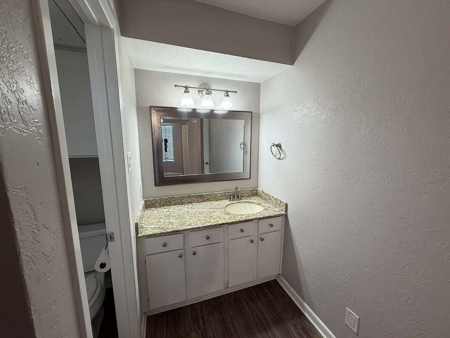 2 bed, 789 sqft, $850 — Photo 1