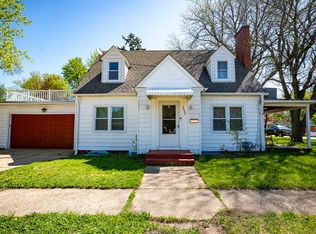 2403 Ridge Ave, Rockford, IL 61103