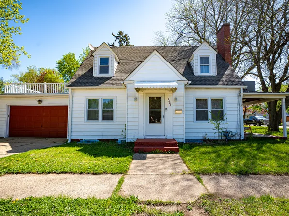 2403 Ridge Ave, Rockford, IL 61103