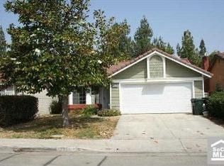 13974 Hillcrest Dr, Fontana, CA 92337