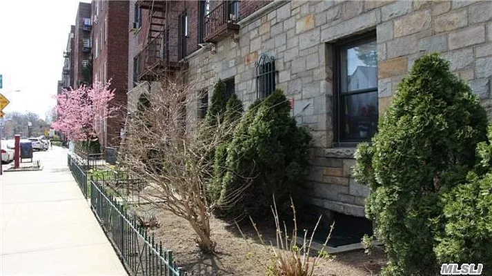 Sold by Exit Kingdom Realty | media 23