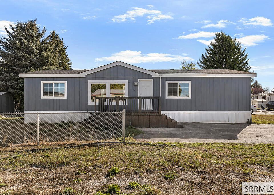 1st image of 2133 E Pinetree Cir