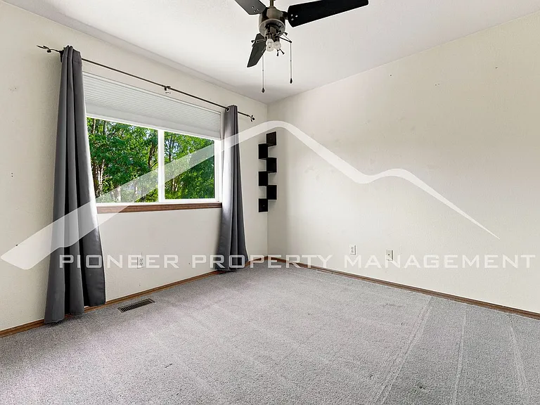18834 E Prentice Dr — Photo 17