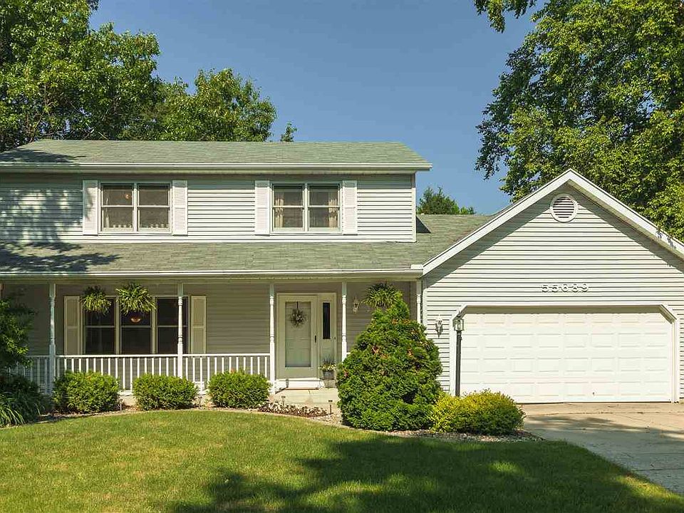 1st image of 55689 Jefferson Knolls Dr