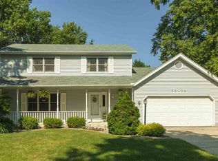55689 Jefferson Knolls Dr, Osceola, IN