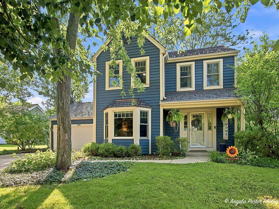 1st image of 292 Mayflower Ct