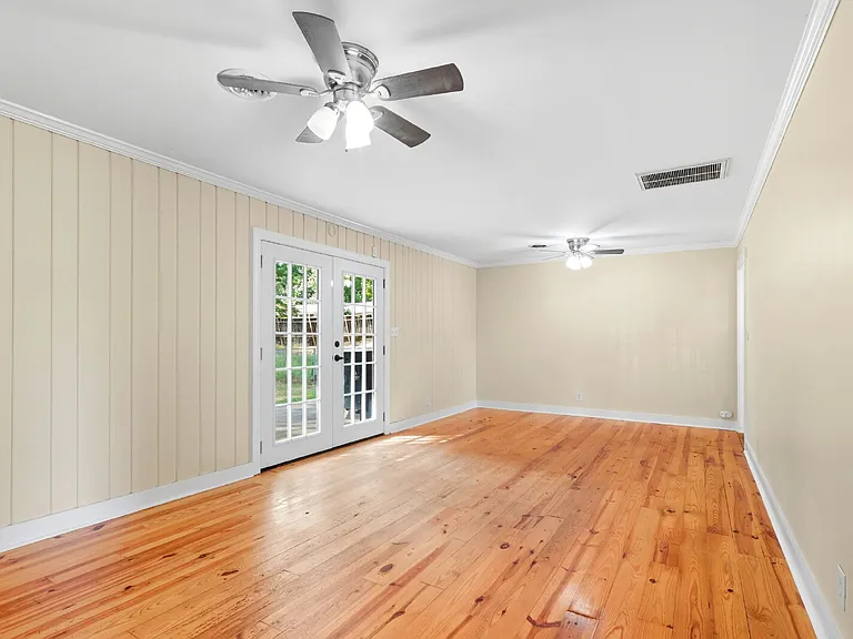 4850 Ellen Ave — Photo 29