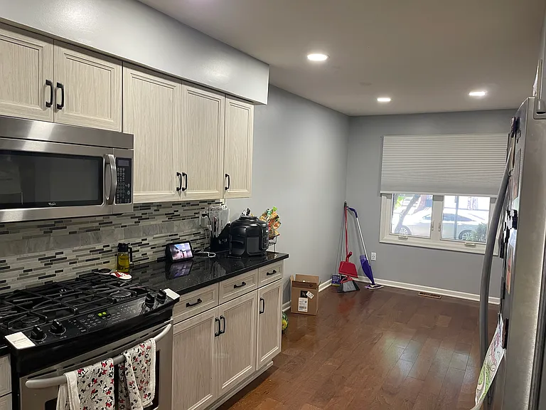 Kitchen - 2