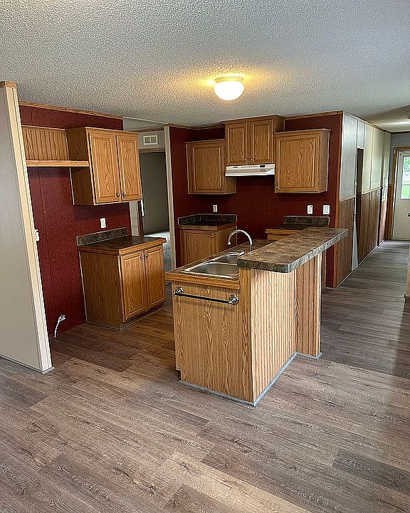 1st image of 630 Oak St Lot 88