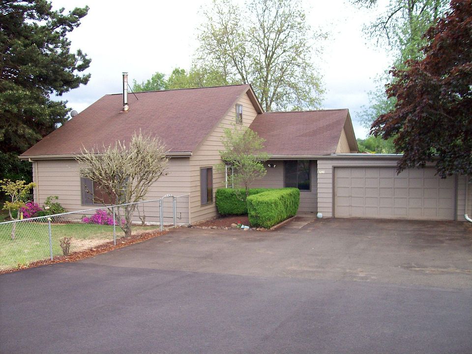 1241 W Ellendale 