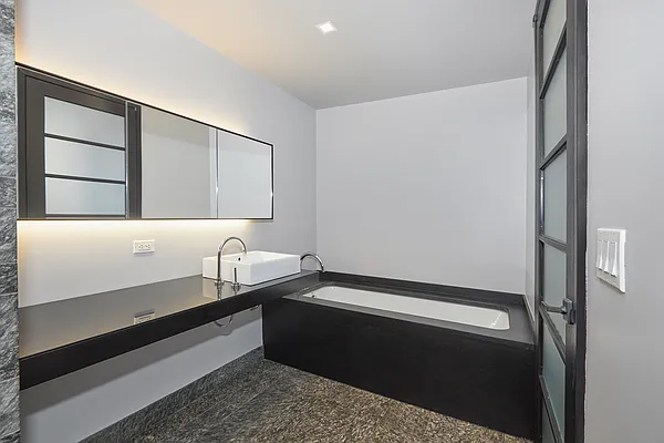Rented by Douglas Elliman | media 21