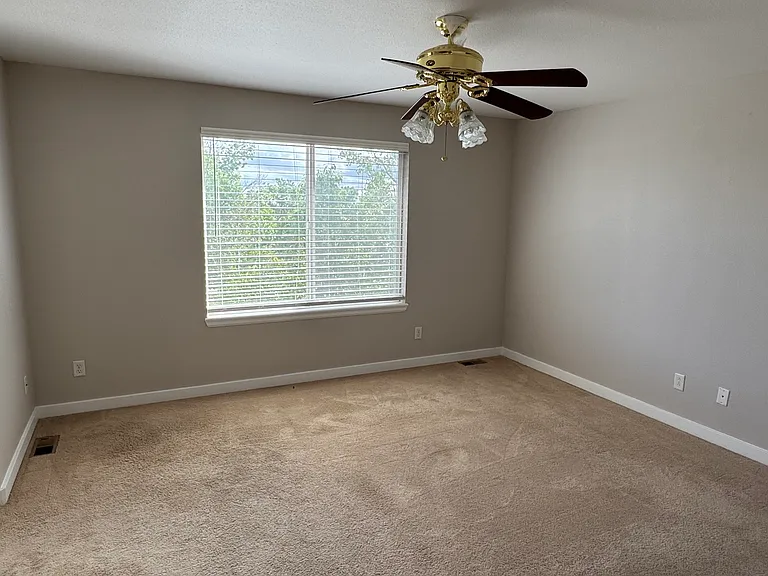 2972 Shale Ct — Photo 4