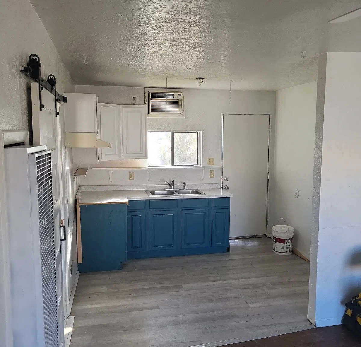 712 Austin St — Photo 2