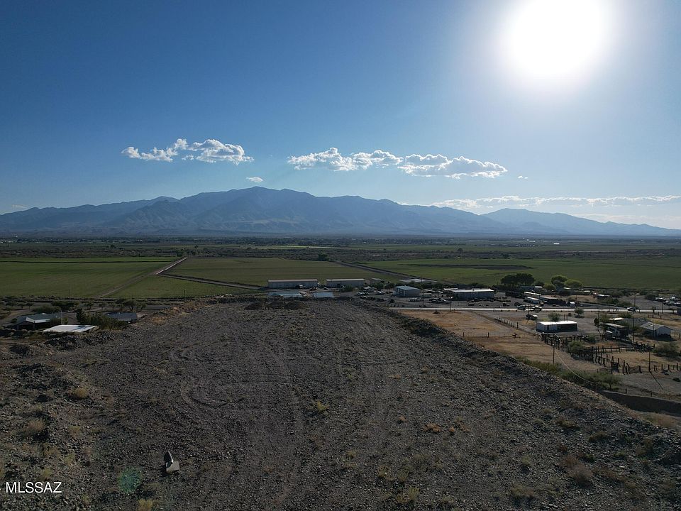 1st image of N Bentley Dr #0