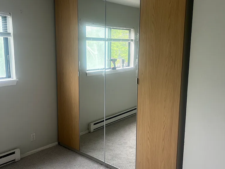 939 E Homer St #12 — Photo 7