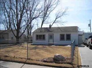 7077 Decatur St, Omaha, NE 68104