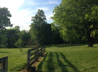 1534 Center Star Rd, Columbia, TN 38401