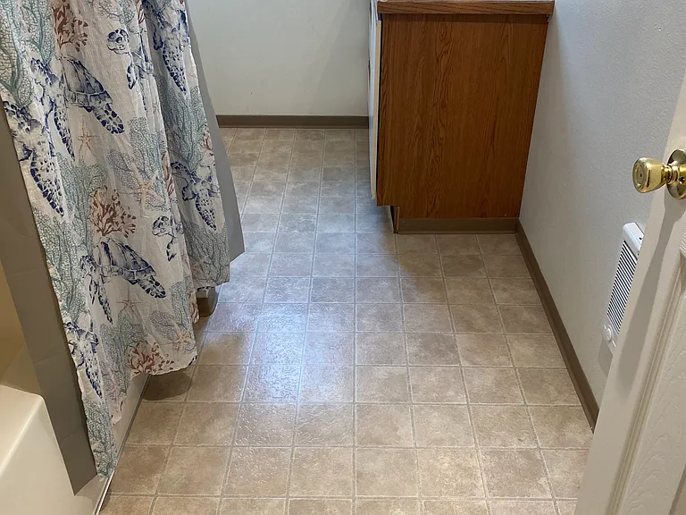 623 NE Larch Ave — Photo 12