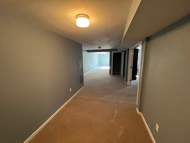 706 18th Ave — Photo 29