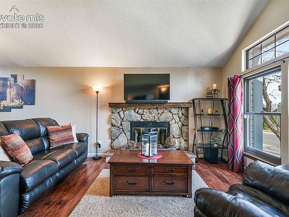 3rd image of 17693 E Tennessee Dr