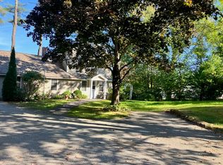 79 Meadow Rd, Raymond, ME 04071