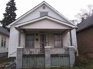 13526 Ryan Rd, Hamtramck, MI 48212