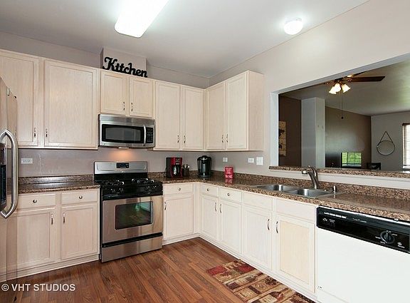 4th image of 1786 Concord Dr