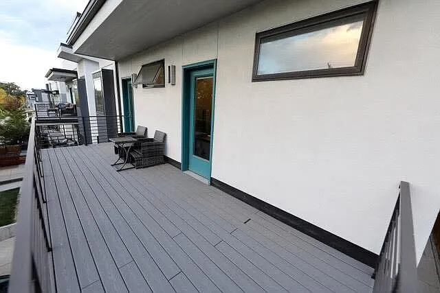 1823 Irving St #100 — Photo 9