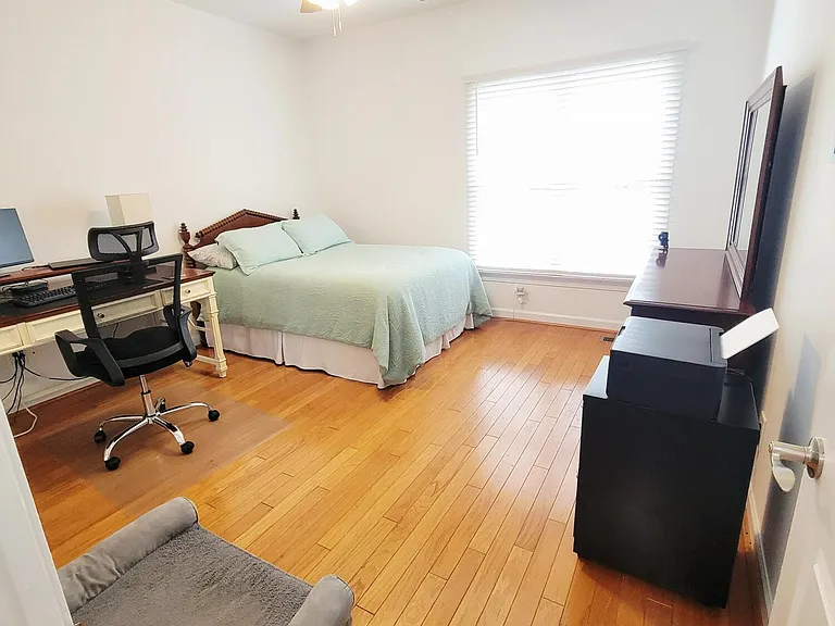 207 Danforth Dr — Photo 27
