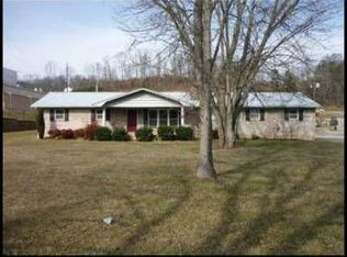 1365 Main St, Maynardville, TN 37807