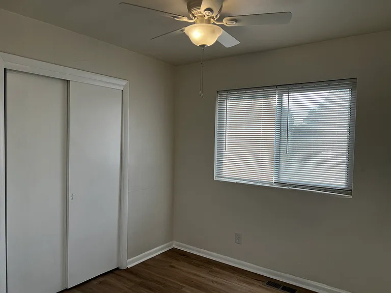 328 Barcelona Ln — Photo 7