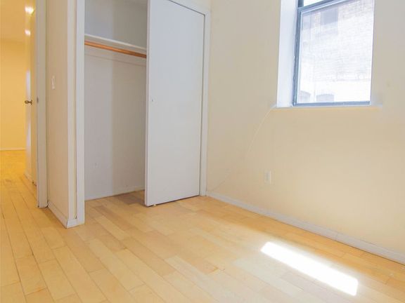 3rd image of 139 Eldridge St #2AA