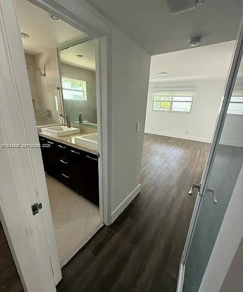 1047 NE 84th St — Photo 9