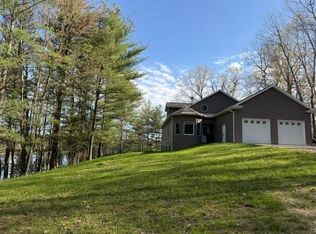 W10038 Merriman Lake Dr, Dunbar, WI 54119