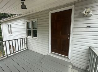 1676 Old Charlotte Rd #A, Spartanburg, SC 29307