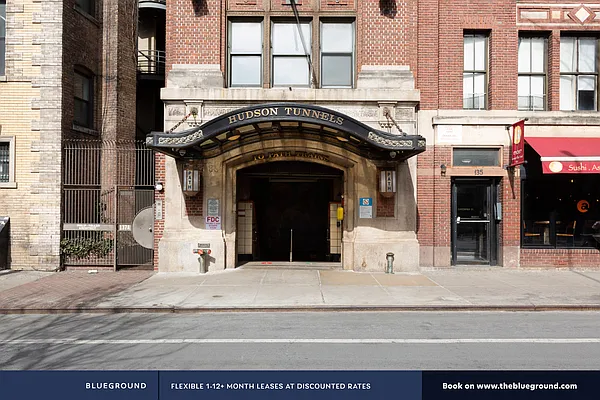 Rented by The Blueground | media 41