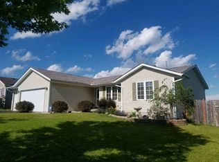 11145 Jasmine Dr, Roscoe, IL 61073