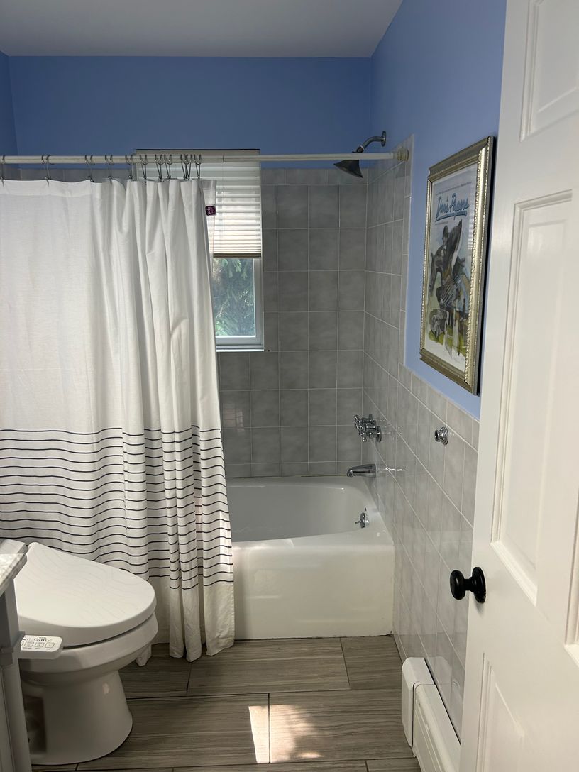  First floor bath with tub