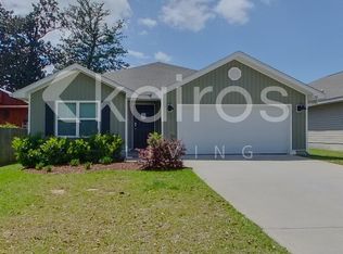 201 Monarch Ln, Pensacola, FL 32503